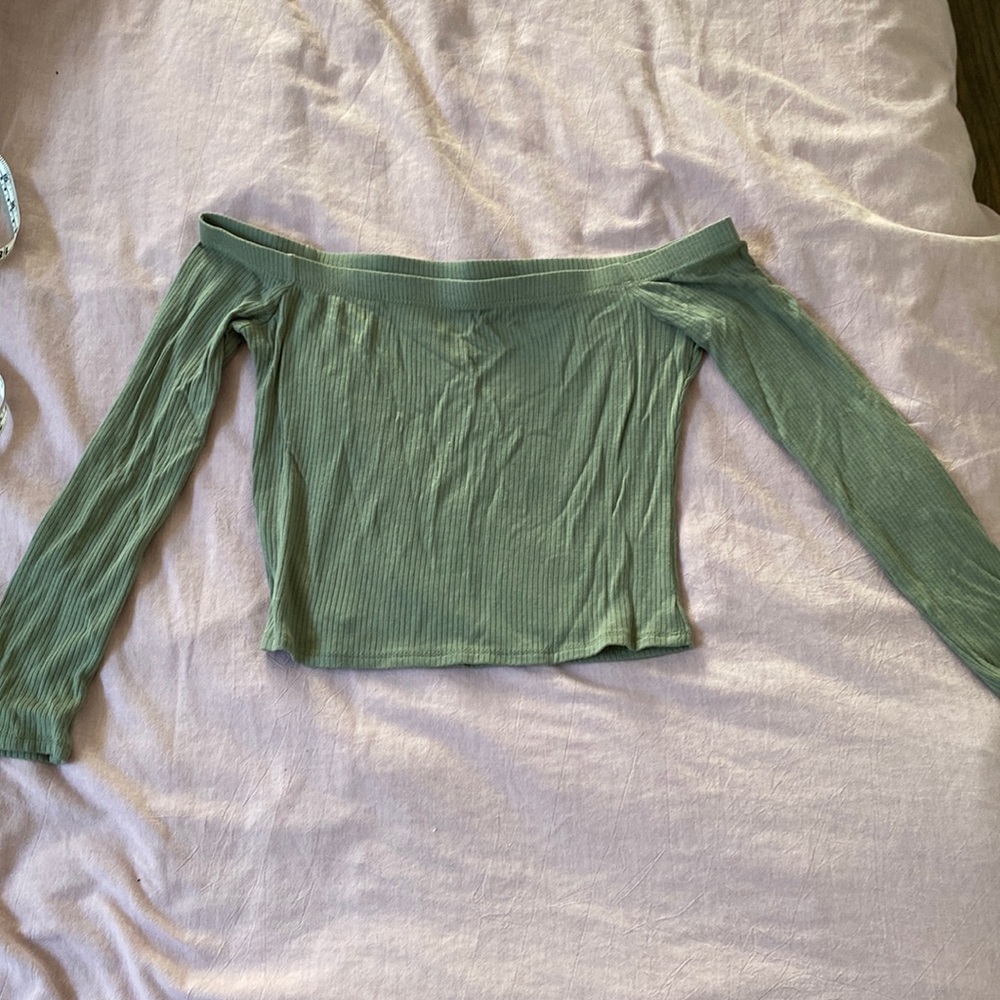 Off the Shoulder Crop top